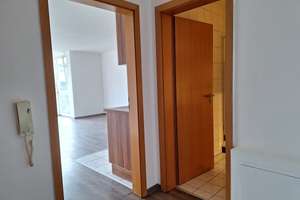 Kompakt, zentral, vermietungsstark: leerstehende Citywohnung mit Stellplatz und Balkon – Die vollständige Adresse der Immobilie erhältst du vom Anbieter., 76133 Innenstadt-West, Karlsruhe – Vorschaubild 9
