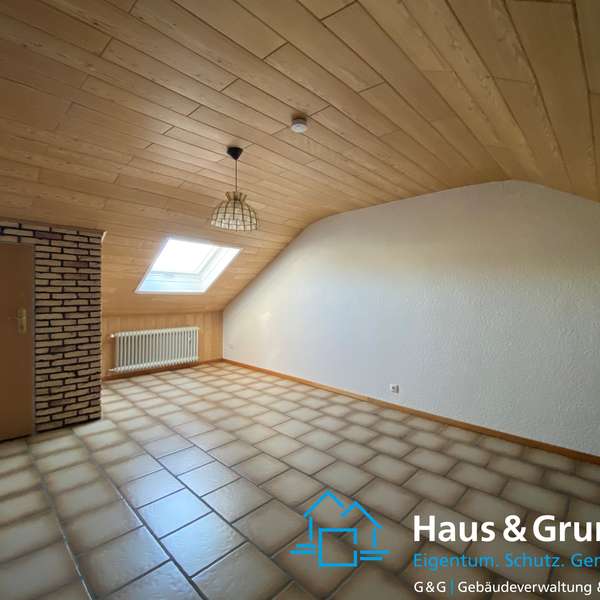 *** schönes Mittelreihenhaus mit Wintergarten - Garten u. Garage - in verkehrsberuhigter Lage **