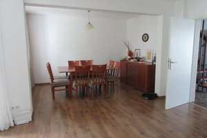 Modernisiertes Reiheneckhaus mit Wintergarten, Galerie & 2 Garagen – ruhige Lage in Nürnberg – Erlachweiherstr 1C, 90455 Kornburg, Worzeldorf, Nürnberg – Vorschaubild 11