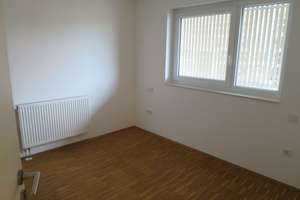Gepflegte 2,5-Zimmer-Wohnung  mit Balkon und Stellplatz in Böckingen – Fasanweg 3, 74080 Böckingen, Heilbronn – Vorschaubild 3