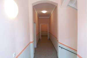 2-Zi.-Wohnung im Pieschener Kiez * gefragte Wohnlage * Balkon + offene Küche * Denkmalschutzobjekt – Die vollständige Adresse der Immobilie erhältst du vom Anbieter., 1127 Pieschen-Nord/Trachenberge, Dresden – Vorschaubild 8