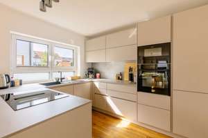 Modernes und helles Einfamilienhaus zentral in Denzlingen mit Garten KFW 40 Standard – Die vollständige Adresse der Immobilie erhältst du vom Anbieter., 79211 Denzlingen – Vorschaubild 9