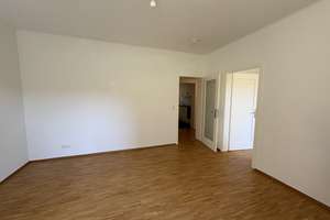 3-Zimmer-Wohnung in Stuttgart-Zuffenhausen – Cheruskerstraße 42, 70435 Zuffenhausen-Hohenstein, Stuttgart – Vorschaubild 2