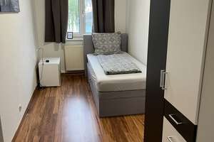 Vielseitiges Mehrfamilienhaus: Großzügige Immobilie in Dresden – Die vollständige Adresse der Immobilie erhältst du vom Anbieter., 1129 Pieschen-Nord/Trachenberge, Dresden – Vorschaubild 15