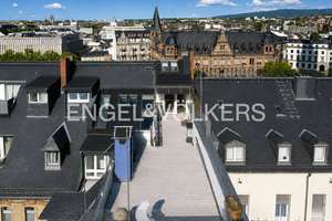 Tolle Penthouse-Wohnung direkt am Marktplatz in Wiesbaden – Die vollständige Adresse der Immobilie erhältst du vom Anbieter., 65183 Mitte, Wiesbaden – Vorschaubild 2