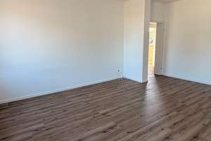 KERNSANIERT - 3 Zi ETW mit Balkon in Wuppertal-Ronsdorf – Linde 16, 42287 Ronsdorf, Wuppertal – Vorschaubild 3