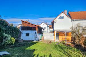 Haus mit Charakter & Nebengebäude – viel Potenzial für kreative Käufer – 60437 Nieder-Eschbach, Frankfurt am Main – Vorschaubild 10