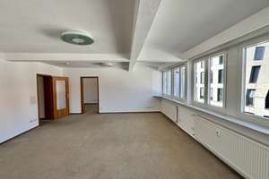 3-Zimmer-Wohnung mit Terrasse in Heilbronn-Innenstadt – Fleiner Str. 24, 74072 Heilbronn, Heilbronn – Vorschaubild 4