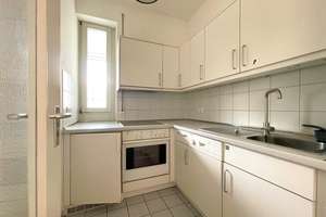 für 2 Jahre ab Oktober: zentrale 2 Zimmer, Balkon im 6. OG, möbliert möglich – Seydelstraße 7, 10117 Mitte (Ortsteil), Berlin – Vorschaubild 9