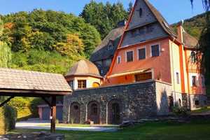 Charmante Altbau-Villa mit modernem Komfort: Leben oder Investieren in einer Traumlage! – Mayen-Koblenz (Kreis) – Vorschaubild 1