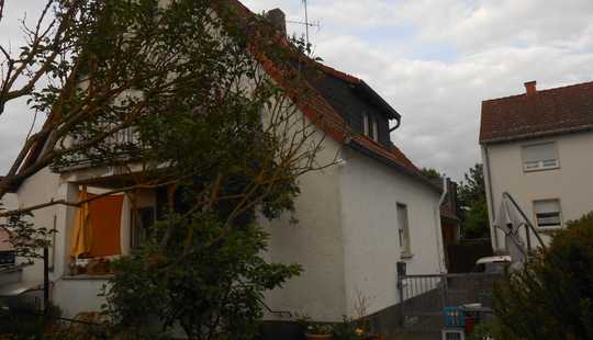 Bild von Freistehendes Einfamilienhaus zu verkaufen