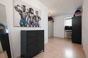 Property thumbnail 13