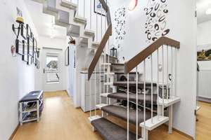 Maisonette-Wohnen mit Süd-Balkon – Ihr neues Zuhause erwartet Sie – Die vollständige Adresse der Immobilie erhältst du vom Anbieter., 22607 Groß Flottbek, Hamburg – Vorschaubild 2