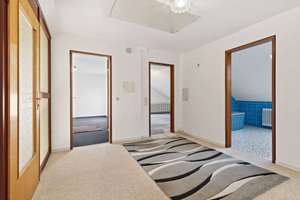 Ein Haus in bester Feldrandlage – unverbaubarere Blick, großzügiges Platzangebot – Die vollständige Adresse der Immobilie erhältst du vom Anbieter., 75242 Neuhausen – Vorschaubild 17