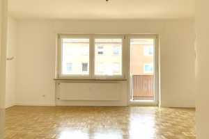 N-Steinbühl: Gut geschnittene 3-Zi-Whg (3.OG m.A) mit Balkon – Nürnberg – Vorschaubild 2