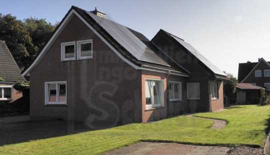 Bild von Einfamilienhaus mit PV-Anlage! Vielseitig nutzbar! Ruhige Lage!
