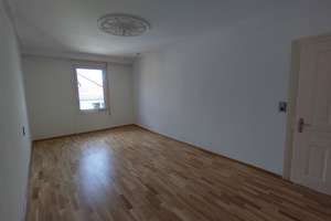 Alltagstaugliche 3-Zimmer-Wohnung in Stuttgart Bad Cannstatt – Wörishofenerstr 46, 70372 Seelberg, Stuttgart – Vorschaubild 4