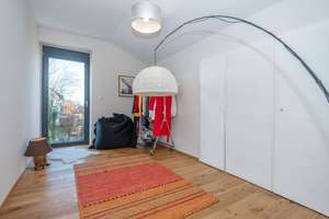 Klassik trifft Moderne! Sanierte Villa mit großem Grundstück in ausgesuchter Lage. – Die vollständige Adresse der Immobilie erhältst du vom Anbieter., 84307 Eggenfelden – Vorschaubild 17