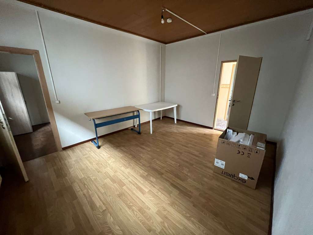 Immobilie in Elmshorn - Mehrfamilienhaus mit großem Garten in Elmshorn - Bild 1