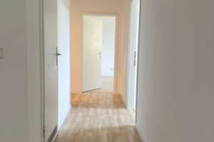 Erstbezug nach Sanierung: Stilvolle 3-Zimmerwohnung mit Balkon u. Küche – Moningerstraße 2a, 76135 Weststadt, Karlsruhe – Vorschaubild 3