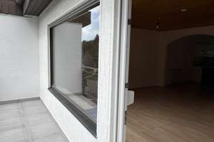 Wohnvergnügen sieht so aus! Großes Haus mit 3 Wohnungen und Gartenanlage. – Die vollständige Adresse der Immobilie erhältst du vom Anbieter., 51702 Bergneustadt – Vorschaubild 5