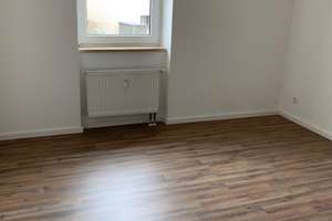 Schöne  3-Zimmerwohnung mit Südbalkon in Regensburg – Holzgartenstraße 54, 93059 Weichs, Regensburg – Vorschaubild 11