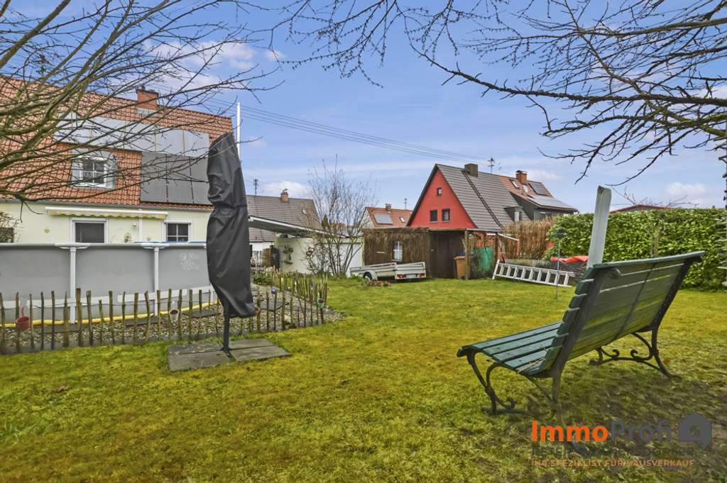 Immobilie in Wertingen - Sanierte Doppelhaushälfte mit PV-Anlage, Solarthermie, Doppelgarage & Aufstellpool in ruhiger Lage - Bild 1