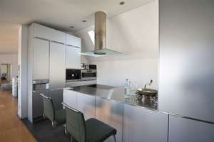 Modernes Altstadtflair! 5-Zi-Maisonette-Penthouse mit EBK & 2 Balkonen – Ratinger Straße 28, 40213 Altstadt, Düsseldorf – Vorschaubild 13