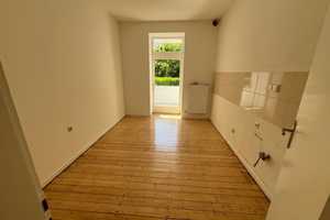 Schöne sanierte  2 -Zimmer - Küche - Bad mit Loggia – Stahlwerksweg 16, 49084 Osnabrück – Vorschaubild 3