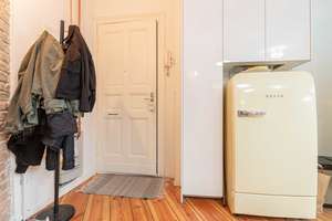 ***Altbauwohnung + Dachrohling - bezugsfrei, möbliert, ruhig*** – Libauer Straße 23, 10245 Friedrichshain, Berlin – Vorschaubild 3