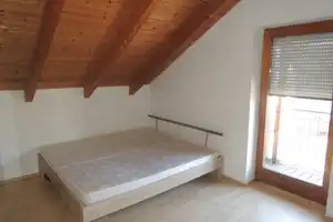 Kapitalanleger aufgepasst-Großzügiges 3-Familienhaus in Emmerting zum Kauf – Emmerting, Altötting (Kreis), 84547 Altötting (Kreis) – Vorschaubild 13