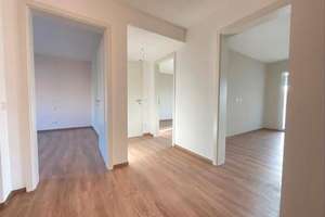 Schwabing-West: Helle 3-Zimmer-Wohnung mit Balkon