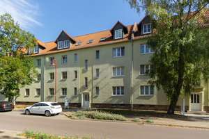 Schöne Dachgeschoss-Wohnung in zentraler Lage zu vermieten ! – Freiligrathstraße 10, 39218 Schönebeck (Elbe) – Vorschaubild 5