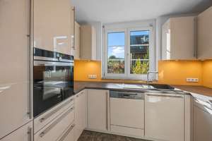 ENERGIEVERBRAUCH: A+!!! HERRLICHES EINFAMILIENHAUS MIT EINLIEGERWOHNUNG IM SONNIGEN MARKGRÄFLERLAND – Die vollständige Adresse der Immobilie erhältst du vom Anbieter., 79588 Efringen-Kirchen – Vorschaubild 6