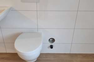 Top sanierte DG-Wohnung im Herzen der Stadt – ab sofort verfügbar – Philadelphiastr. 64-66, 47799 Cracau, Krefeld – Vorschaubild 7