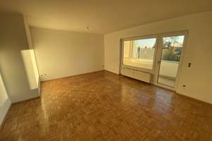 Modernisiertes Wohnglück: Helle 3-Zi.-Wohnung mit 2 Balkonen, EBK & Aufzug in Schoppershof – Die vollständige Adresse der Immobilie erhältst du vom Anbieter., 90491 Schoppershof, Nürnberg – Vorschaubild 2