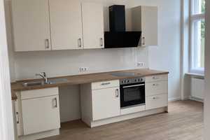 Schöne, geräumige ein Zimmer Wohnung in Berlin, Charlottenburg – Berlin – Vorschaubild 2