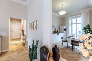 Lichtgeprägte 3 Zi. Altbauwohnung mit Balkon – Erstbezug nach Sanierung unweit Ludwigkirchplatz – Düsseldorfer Straße 14, 10719 Wilmersdorf, Berlin – Vorschaubild 11