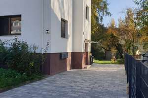 von Privat: gepflegtes 3-FH in guter, ruhiger und verkehrsgünstiger Lage – 60437 Bonames, Frankfurt am Main – Vorschaubild 3