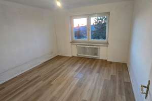 Tapezieren, einziehen & wohlfühlen – Sedanstraße 5, 42855 Fichtenhöhe, Remscheid – Vorschaubild 7
