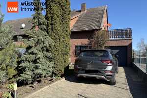 Ein Raumwunder ist diese hübsche gepflegte Doppelhaushälfte mit Garage, Nebengebäude und kl. Garten – Helmstedt (Kreis) – Vorschaubild 1