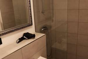 Citynah: Ruhige 2 Zi.-Whg. mit Balkon und Garage – Die vollständige Adresse der Immobilie erhältst du vom Anbieter., 30161 Vahrenwald, Hannover – Vorschaubild 3