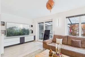 Luxus-Doppelhaushälfte mit Smart Home, Pool, Premium-Küche, Heimkino, Kamin & Wintergarten – Die vollständige Adresse der Immobilie erhältst du vom Anbieter., 86899 Landsberg am Lech – Vorschaubild 7
