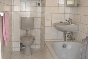 2,5-Zimmer Altbau-Wohnung in Berlin-Tempelhof  Verkauf durch Eigentümerin, ohne Maklerprovision. – Wolframstraße 3, 12105 Tempelhof, Berlin – Vorschaubild 8