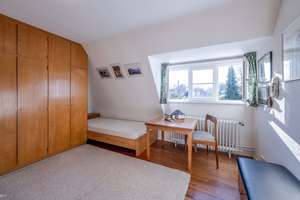 Charmantes Einfamilienhaus mit Erweiterungspotenzial – Die vollständige Adresse der Immobilie erhältst du vom Anbieter., 22587 Blankenese, Hamburg – Vorschaubild 7