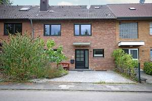 Dieses nahezu perfekte Familiendomizil in Frechen lässt Wünsche wahr werden! – Die vollständige Adresse der Immobilie erhältst du vom Anbieter., 50226 Frechen – Vorschaubild 27