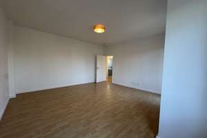 Provisionsfrei: Helle 2-Zimmer-Wohnung mit Südbalkon – Erstbezug nach Sanierung – Steinstraße 3, 12307 Lichtenrade, Berlin – Vorschaubild 3