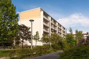 Ruhige 3-Raum-Wohnung mit Balkon im Grünen – Berkaer Weg 4, 4207 Grünau-Siedlung, Leipzig – Vorschaubild 1
