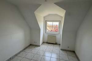 Ihr neues Zuhause mit Panoramablick in Harleshausen!
KEINE KÄUFERPROVISION – Die vollständige Adresse der Immobilie erhältst du vom Anbieter., 34128 Harleshausen, Kassel – Vorschaubild 13