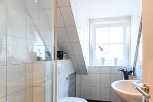 Großzügige  2-Ebenen-Stadtwohung im 2 Parteienhaus – Grazer Str 4, 30519 Waldhausen, Hannover – Vorschaubild 25